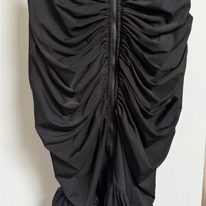 Gracia Elegant Black Ruched Pencil Skirt